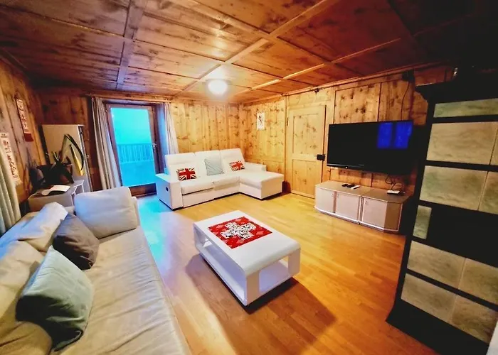 Hoeflihaus, * Майенфельд